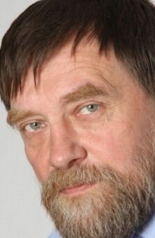 Юрий Веялис